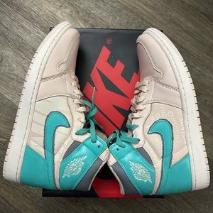 Nike Air Jordan Retro 1